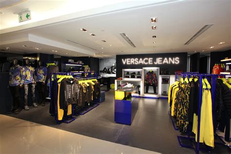 versace clothing hk